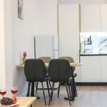 Vaclav With Garage K12 Apartment