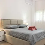 Vaclav With Garage K12 Apartment
