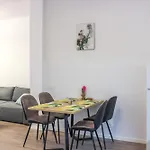 Vaclav With Garage K12 Apartment