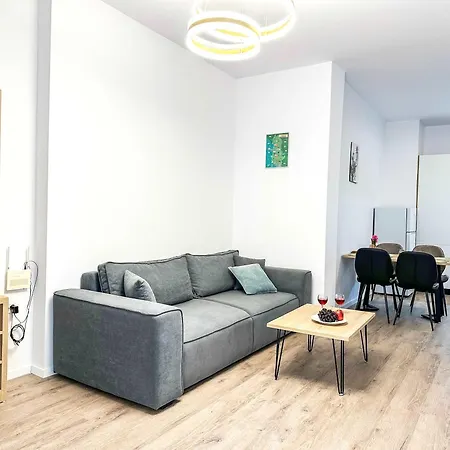 Vaclav With Garage K12 Lejlighed